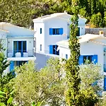 Katerina's Village فندق