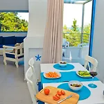 Hotell Katerina's Village 5*