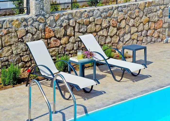 Katerina's Village Hotel